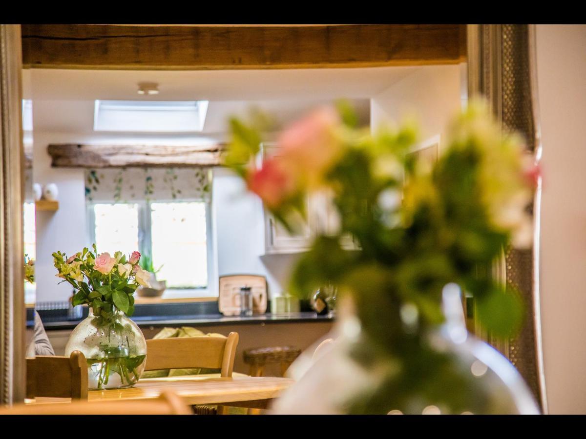 James Cottage Chelmorton Экстерьер фото
